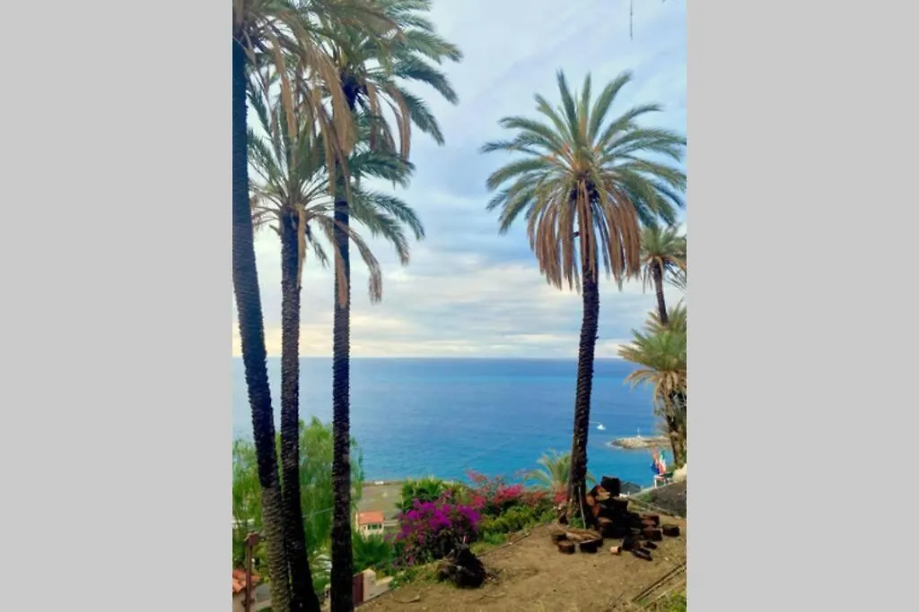 Casa Della Bella Vita. Sea View Appartement. 博尔迪盖拉 0*,